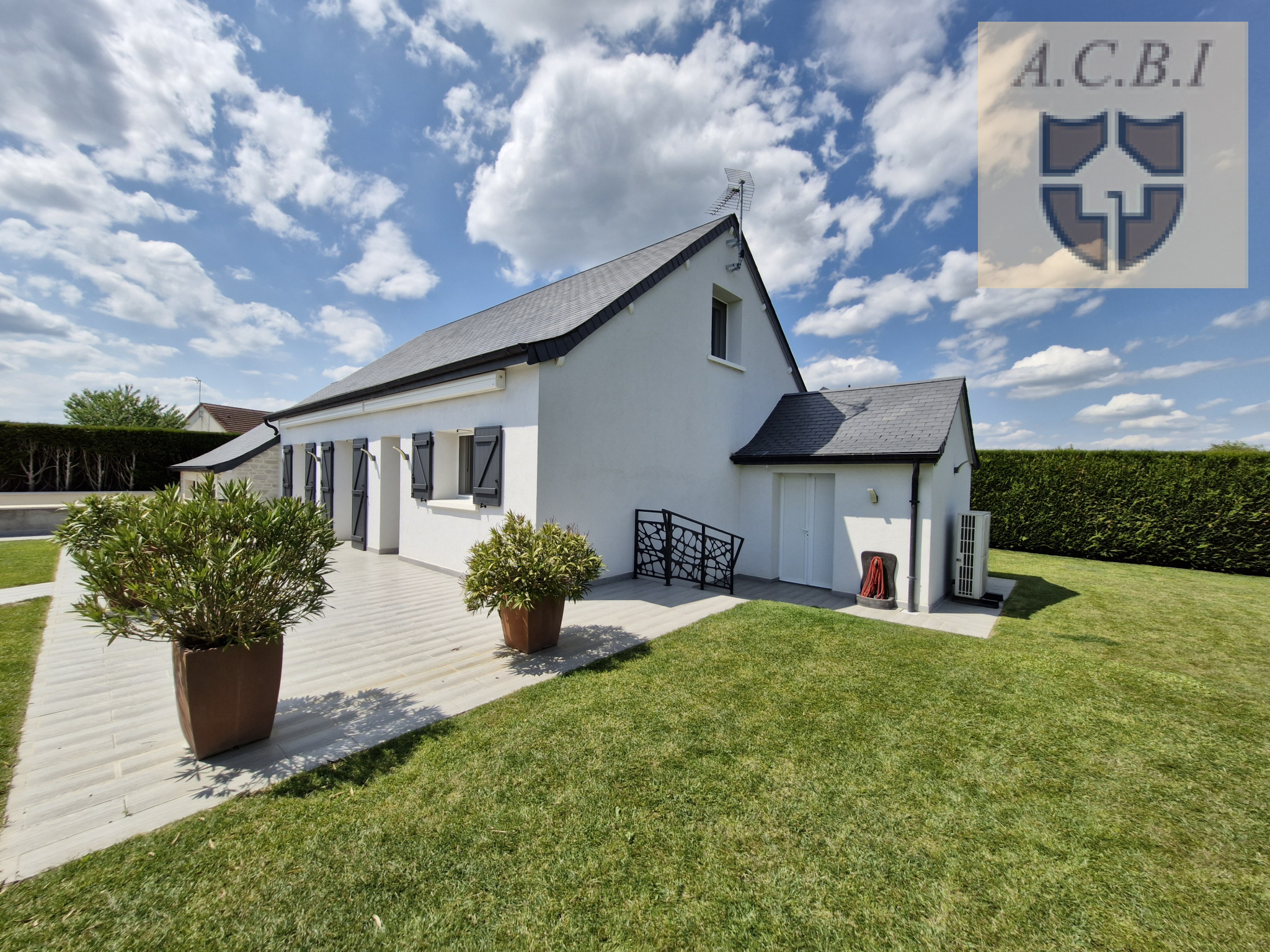 Agence immobilière de A.C.B.I. AGENCE CHRISTINE BOYER IMMOBILIER